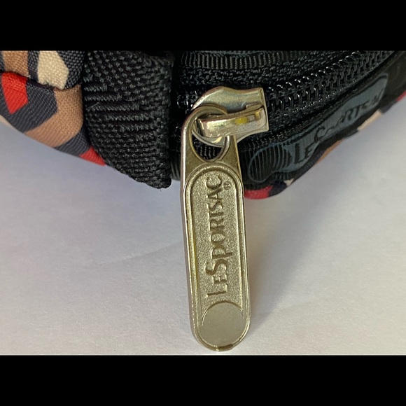 Limited Edition LeSportsac x Diane Von Furstenberg Cosmetic/Accessory Bag - Picture 5 of 7